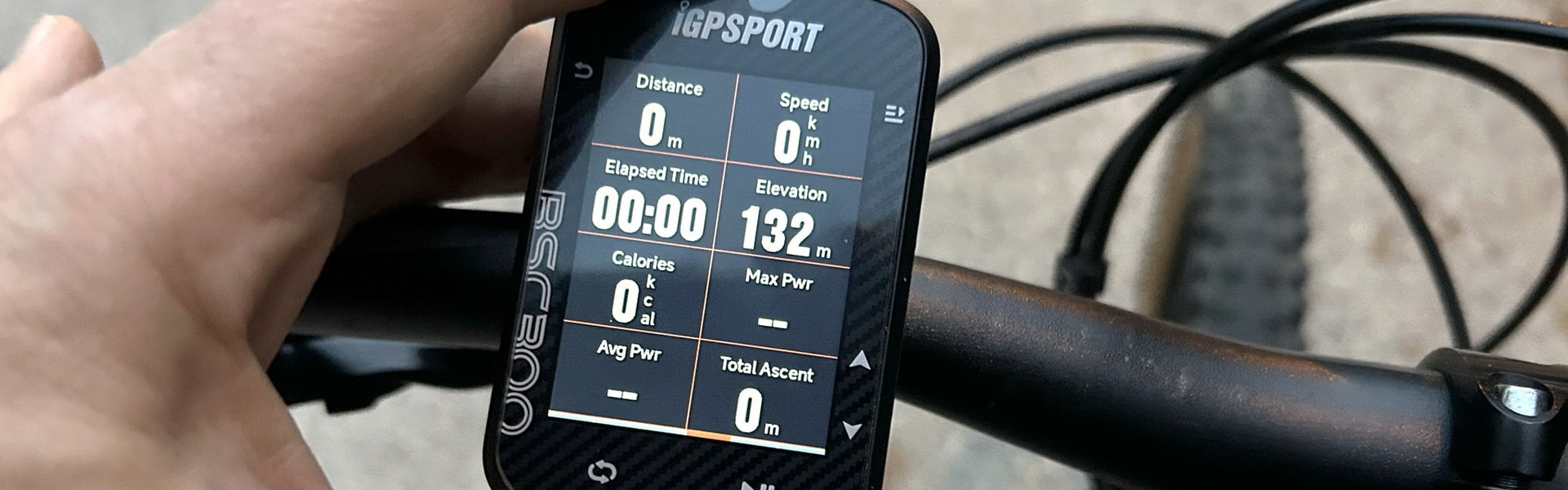 A hatékony és megfizethető GPS komputer - IGPSport BSC300