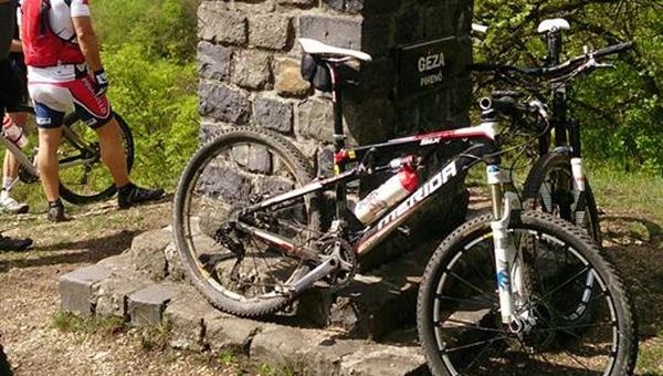 Gánt-Mór-Gánt vértesi montis körtúra