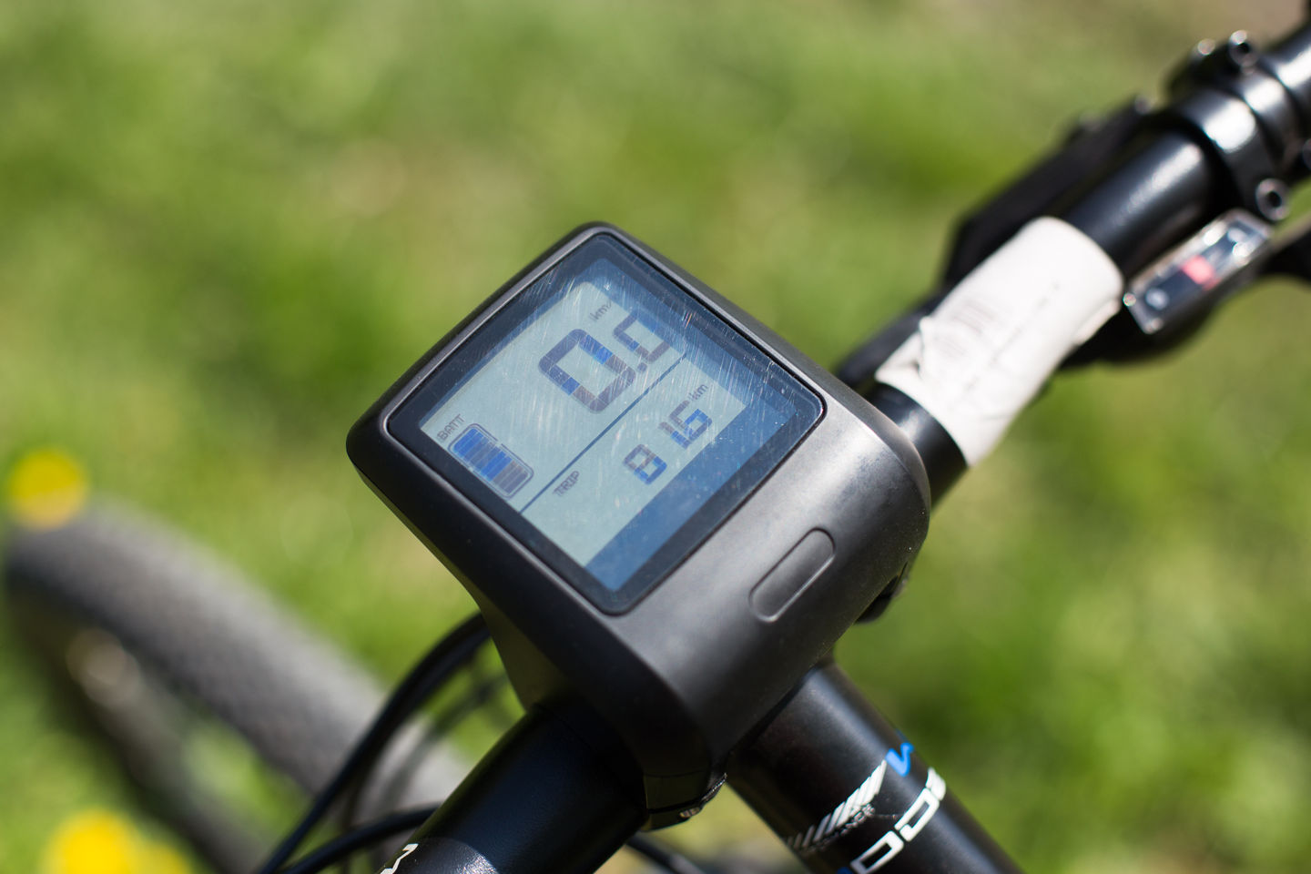 Neuzer E-650B