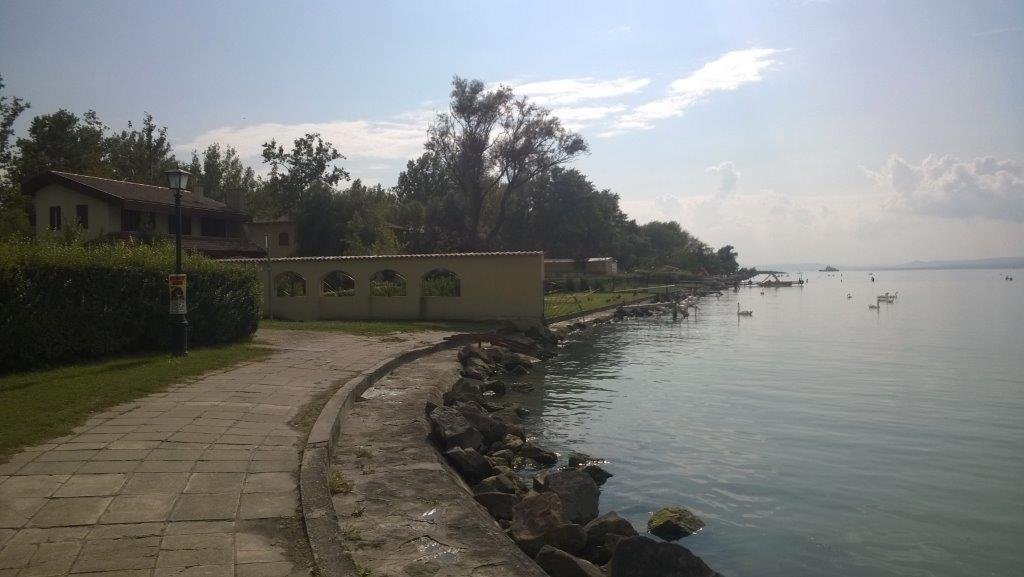Zamárdi strandról kőhegyi kilátóra