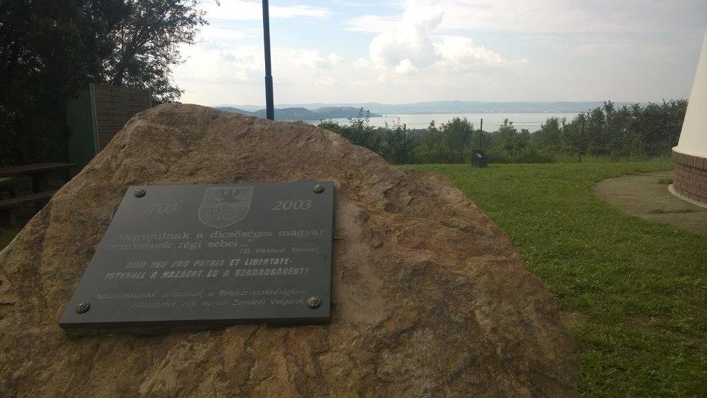 Zamárdi strandról kőhegyi kilátóra