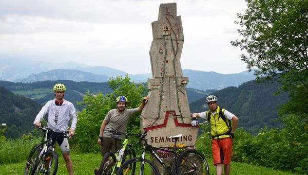Semmering körül aszfalton