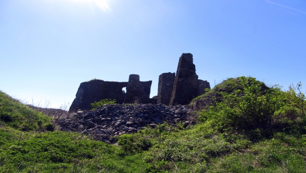 Fejedelmi panoráma - Csobánc vára és a kőtenger