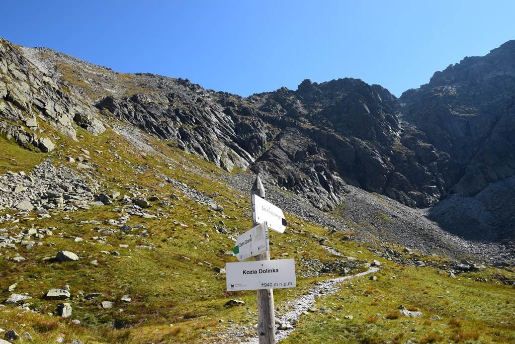 A Murowaniec menedékháztól a Fekete-fali-csorbába vagy a Zerge-csorbába