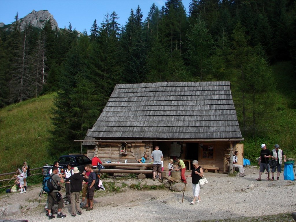 A Palánkos-völgyből a Gombás-nyergen át a Giewontra