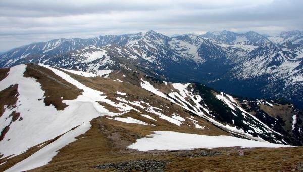 Kis-réti-völgyből a Miętusz-nyergen át a Kis-réti-hegyre