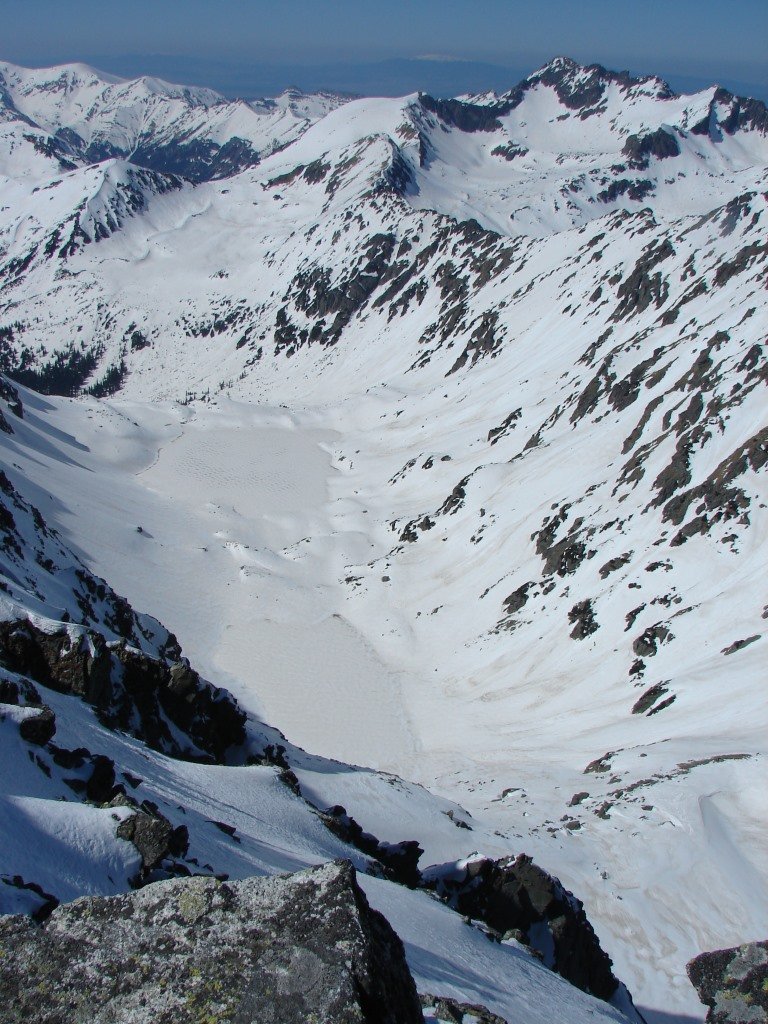 A Három-forrástól a Kapor-völgyön és a Felső-Kapor-hágón át a Kapor-csúcsra