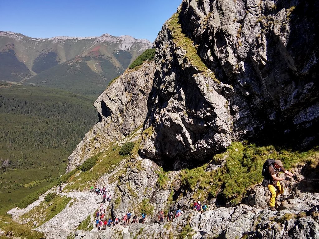 Fehérvíz parkolótól a Késmárki-Zöld-tó mellett a Kő-pataki-tóhoz ForrĂĄs: Nagy Árpád