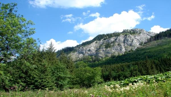 Fehérvíz parkolóból a Kopa-hágón át Javorinára