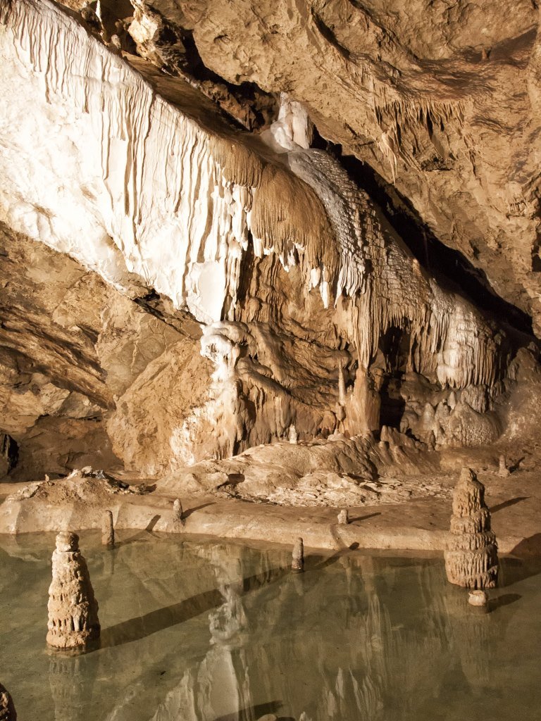 Barlangligetről a Bélai-cseppkőbarlanghoz