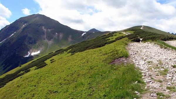 A Szürke-rétről a Rét-hegyen át a Volovecre