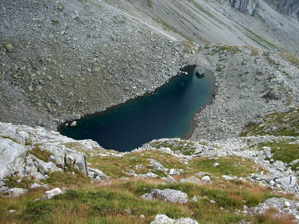 Javorináról a Kis-Nyereg-hágón át Ótátrafüredre ForrĂĄs: Nagy Árpád