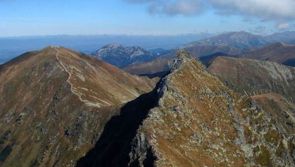 A Jamniki-völgyből a Jamniki-hágón át a Volovecre