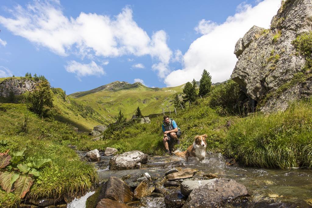 Túrázás a Hohe Tauern Nemzeti Parkban Forrás: © Kärnten Werbung, Fotograf: Franz Gerdl