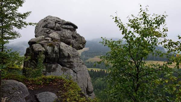A Nagy-hasadék sziklalabirintusa és repedései