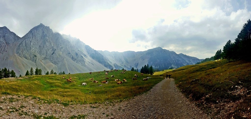 Panoráma a Klagenfurter Hüttétől Forrás: www.mozgasvilag.hu