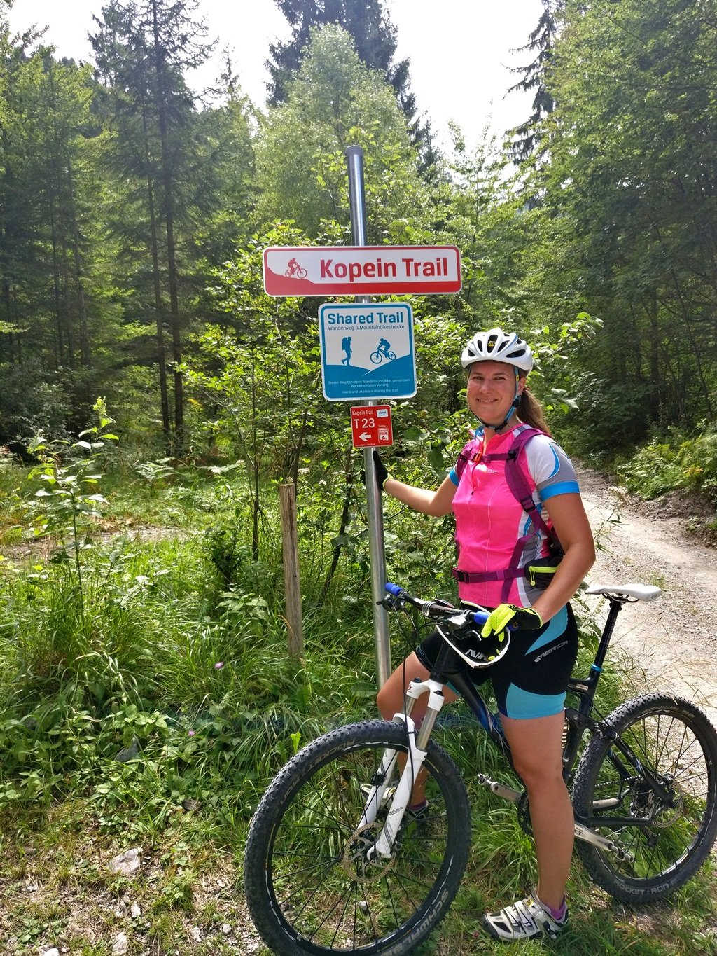 Itt kezdődik a Kopein Trail, jól ki van táblázva