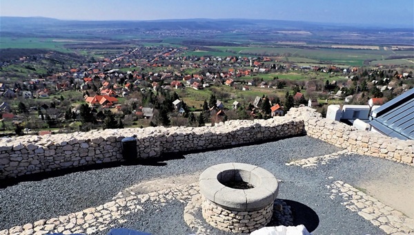 Rövid túra az Ezerjó borúton Csókakő és Csákberény között