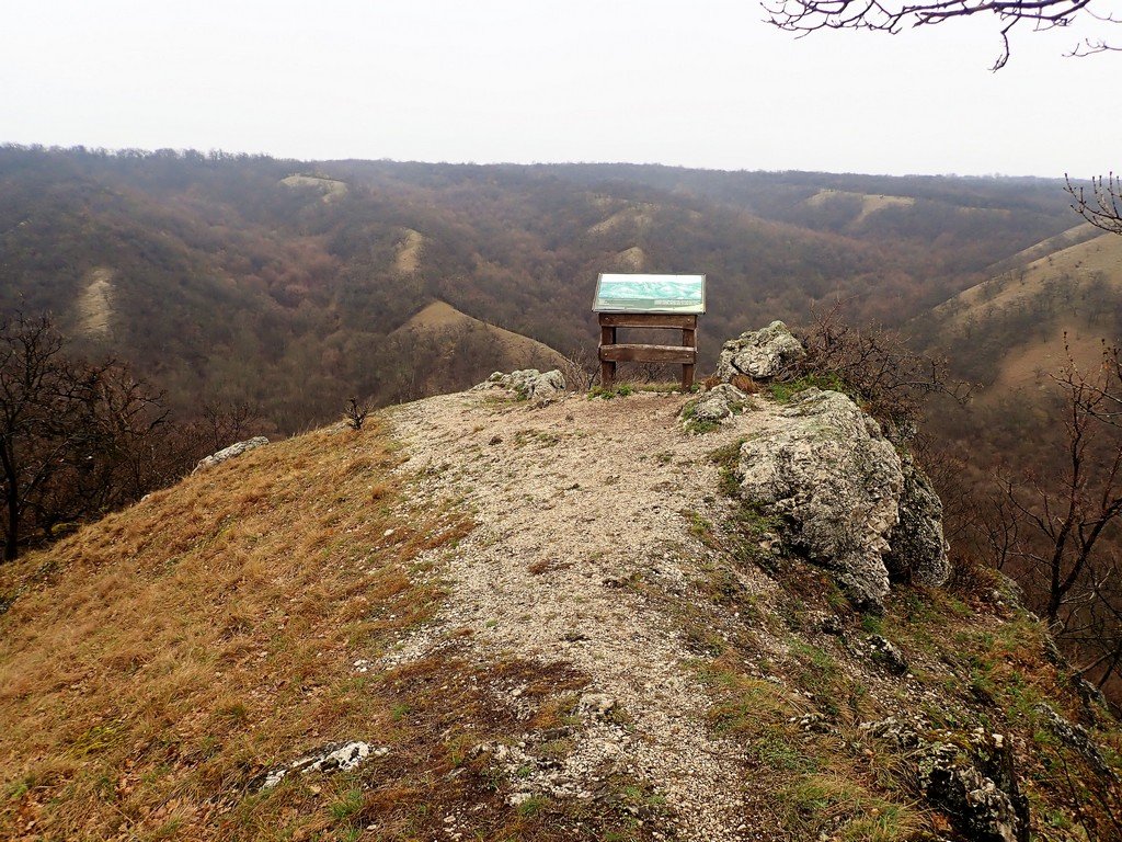 Vértesi panoráma tanösvény