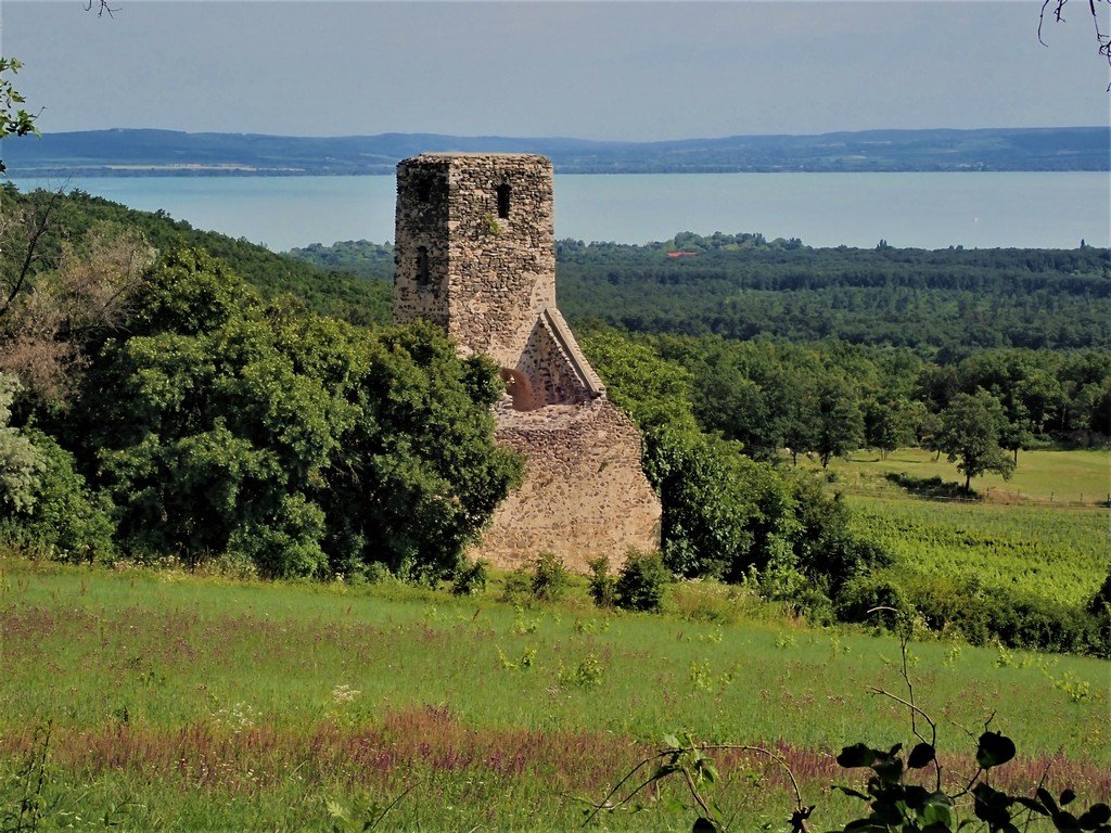 Szent Balázs templomrom Forrás: Nyáry Tamás