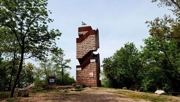 Dévényi Antal-kilátó - Nagy-Kopasz-hegy túra