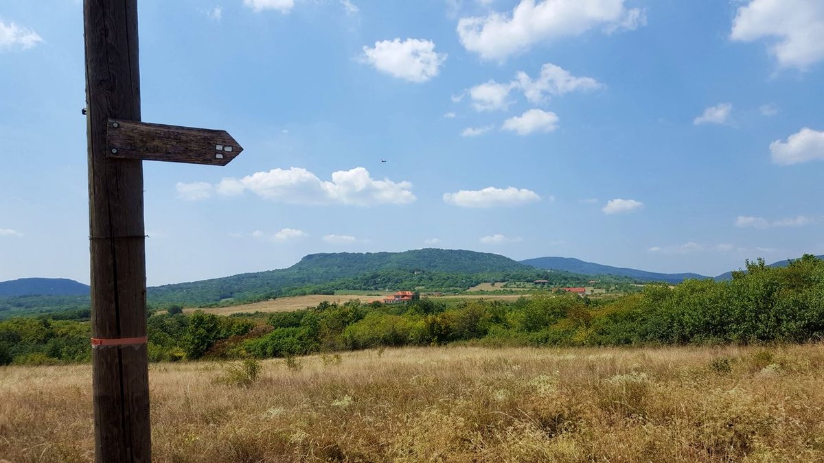 Útjelző tábla - csak a festés sajnos már lekopott róla