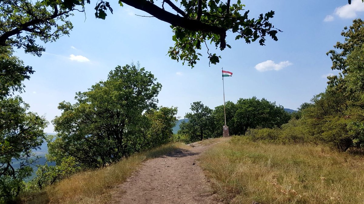 Meg is érkeztünk: íme a Petőfi pihenő