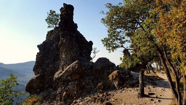 Dobogókő - Prédikálószék - Vadálló-kövek - Rám-szakadék körtúra