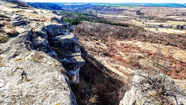 A Madárszirt és a Nyakas-kő miniatűr sziklakalandja