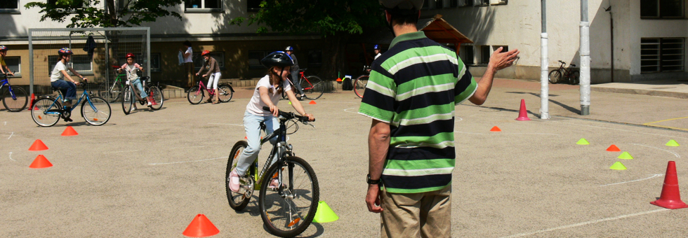 Önálló tananyag lett a kerékpározás! Hír