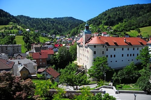 Gewerkenegg vár, Idrija