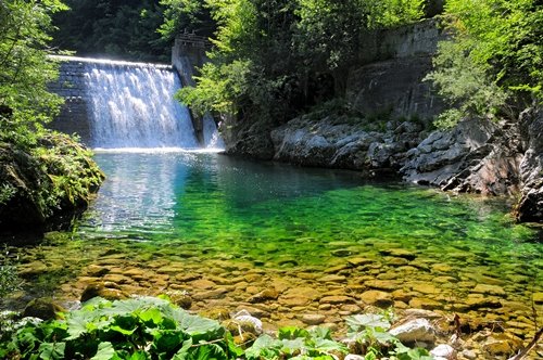 Kobila gát, Idrija