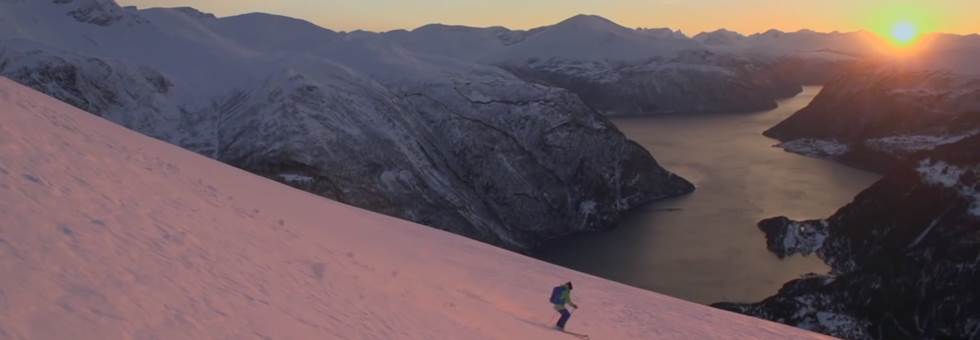 Sí a norvég fjordokban-video