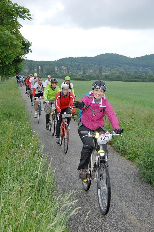 McDonald\'s BringaMánia Balatonkör Forrás: Vuelta Sportiroda