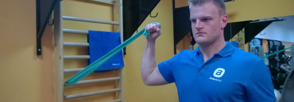 Bicepsz gumikötéllel Hír