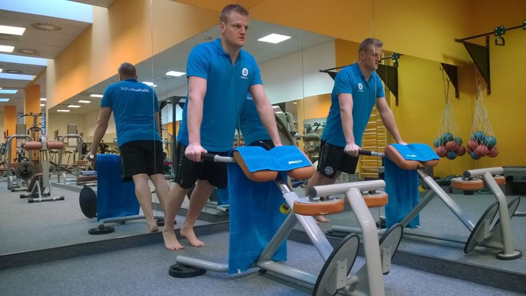 Könnyített tolódzkodás Forrás: Mozgásvilág.hu