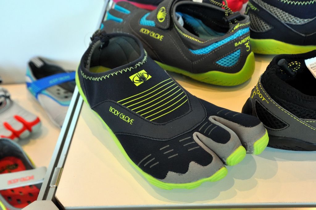 Háromujjas cipő – Body Glove Forrás: Paraferee - Mozgásvilág.hu