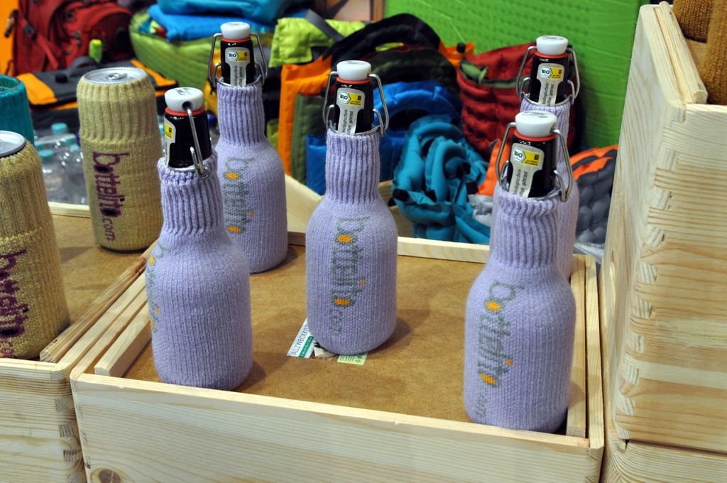 Zoknit a flakonra, üvegre, kulacsra, bögrére – Bottelito Forrás: Paraferee - Mozgásvilág.hu