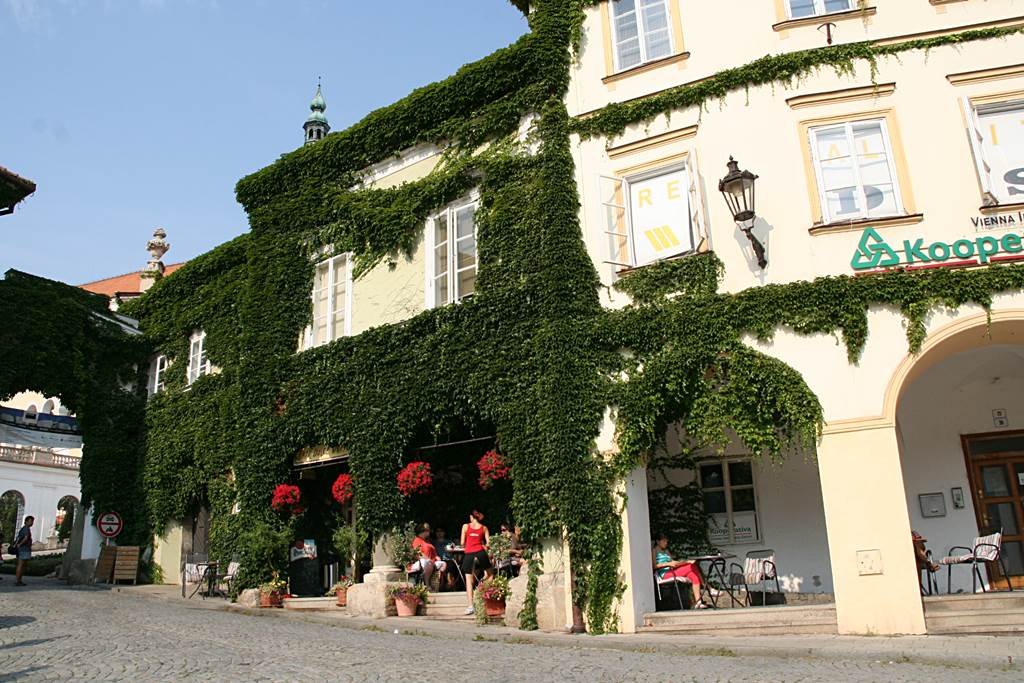 Mikulov díszes főtere