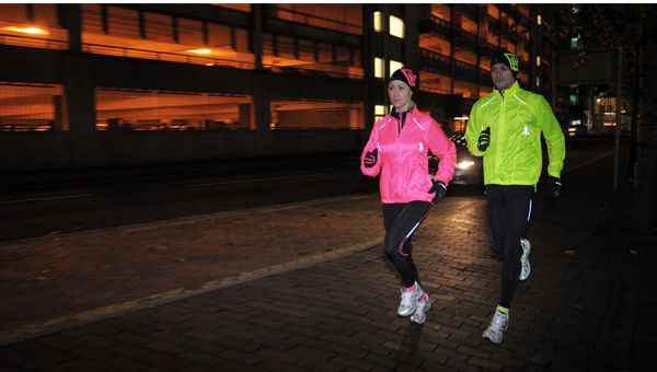 Nem feltűnősködés, ha feltűnő vagy