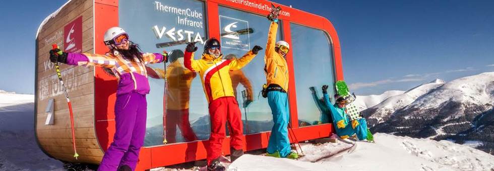 Hogy kerül szauna a sípálya tetejére?