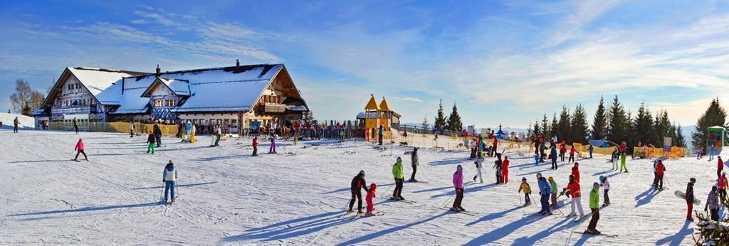 Alpska Perla alpesi menedékház és gyerekpálya