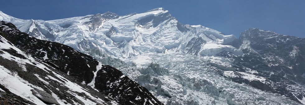 Klein Dávid épségben leért, hivatalos a csúcssiker Hír