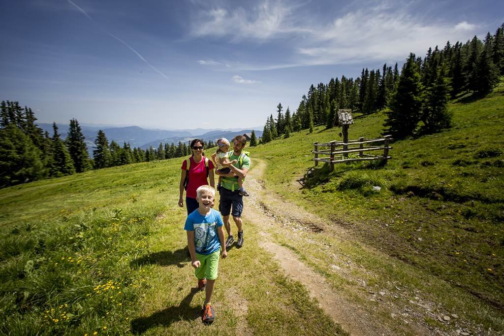 Tavaszi túra a Frauenalpen, a Murtal üdülőrégióban Forrás: © Steiermark Tourismus / ikarus.cc