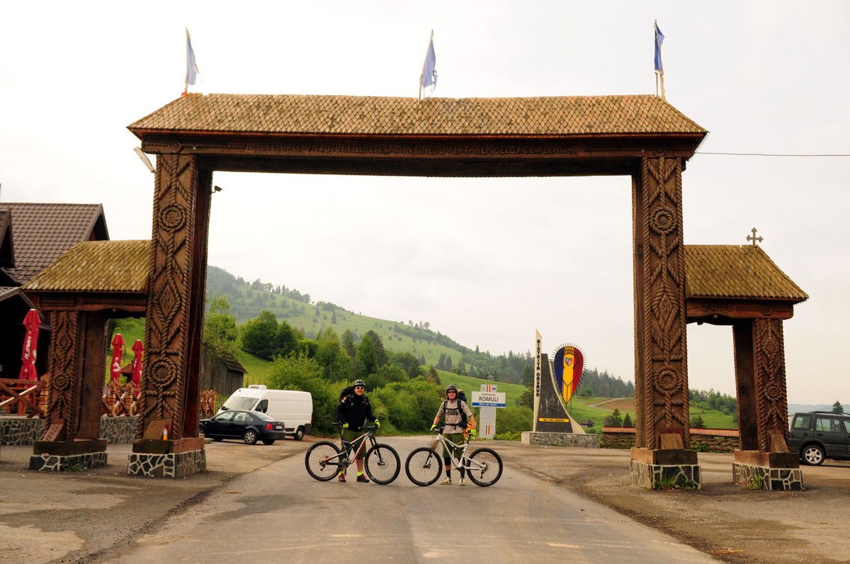 Kerékpártúra a Radnai-havasok főgerincén Forrás: Paraferee - Mozgásvilág.hu