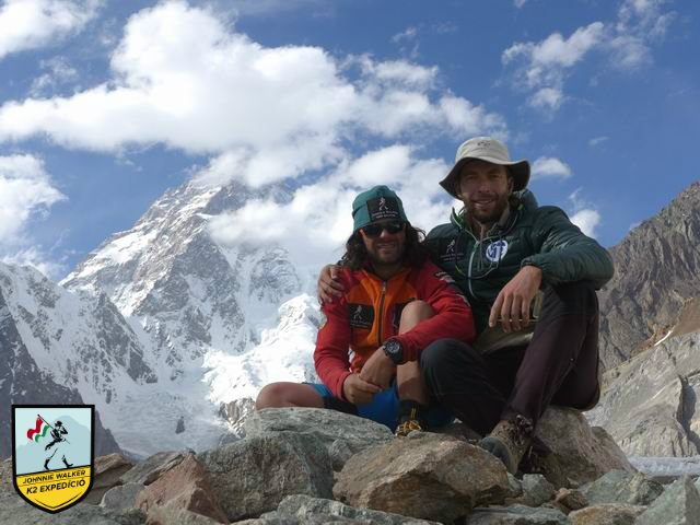 Dávid és Szilárd a K2 előtt Forrás: Johnnie Walker K2 expedíció