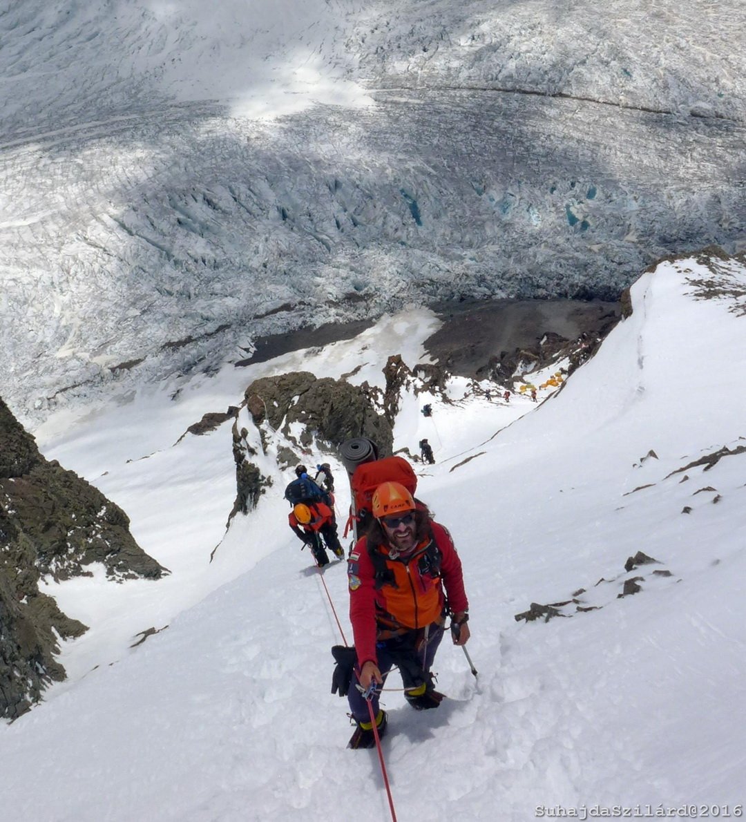 Az 1-es tábor felett Forrás: Johnnie Walker K2 expedíció/Suhajda Szilárd