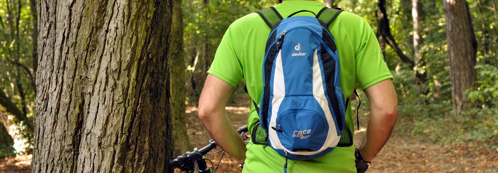 Miniatűr hátizsák, melybe meglepően sok belefér – Deuter Race Exp Air Hír