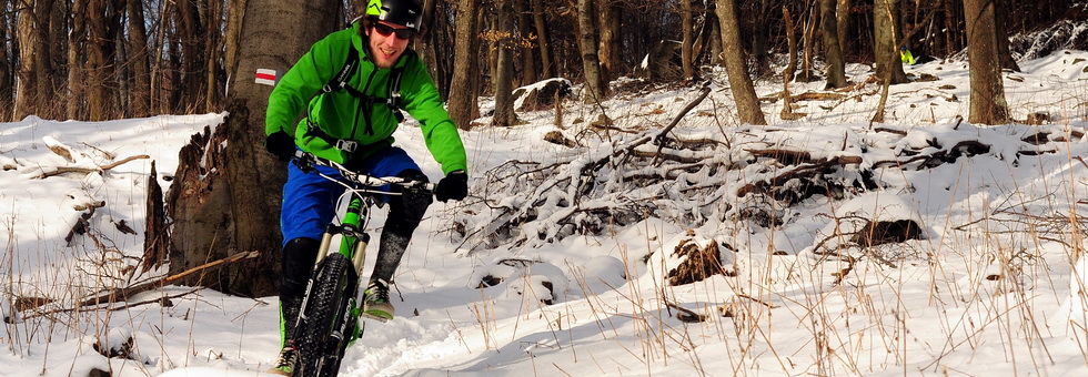 Télen is kerékpározni - csak megfelelő ruházat kérdése
