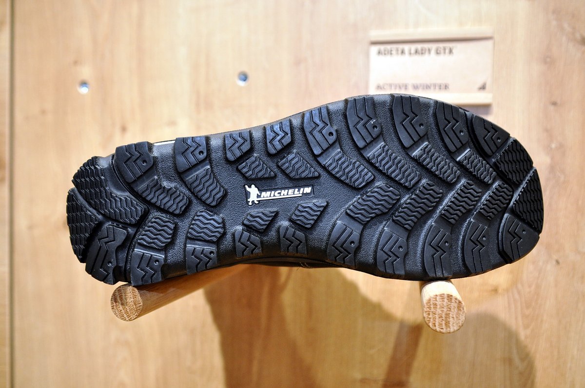 Michelin talp - fekete színben Forrás: Paraferee - mozgasvilag.hu
